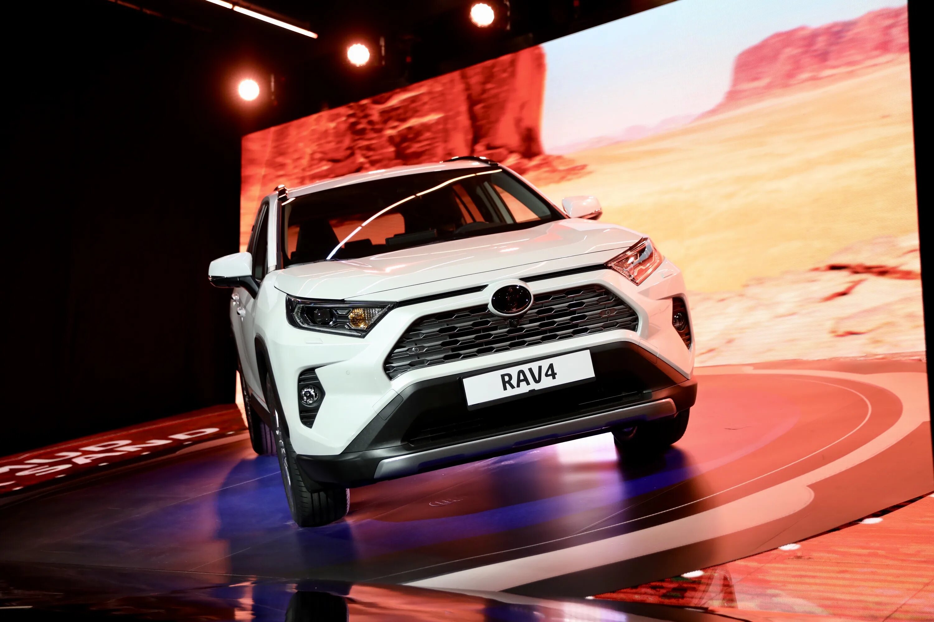 Тойота рав 4 пятого поколения. Toyota rav4 5 поколение. Тойота рав 4 последнее поколение. Рав 4 нового поколения.