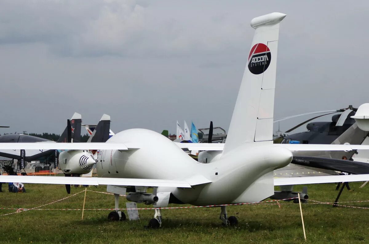 United 40 бпла. Yabhon united 40. Бпла yabhon. Uas-40 uav. United 40 adcom systems.
