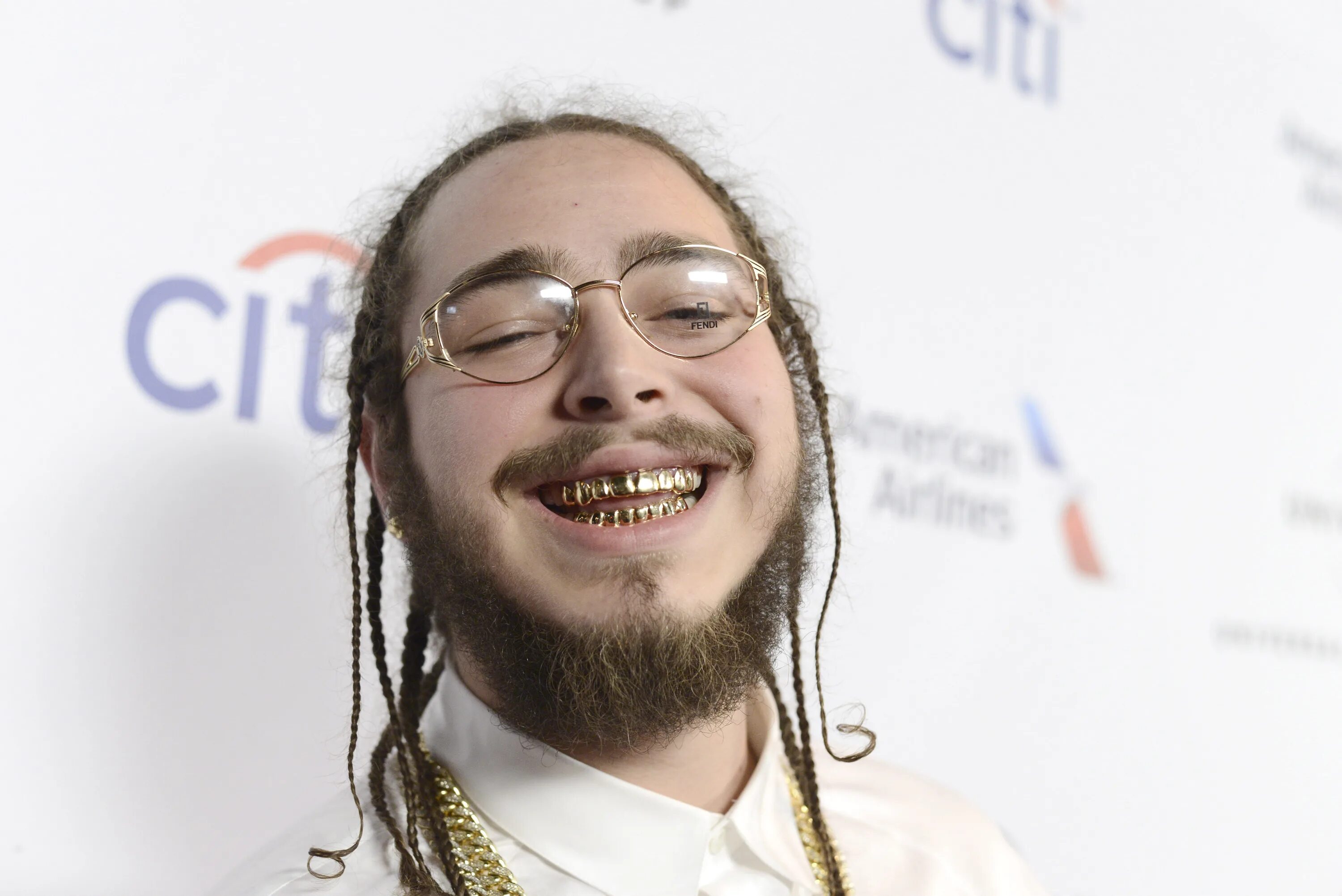 Post Malone 2015. Post Malone Austin. Пост Малон грилзы. Пост мэлоун