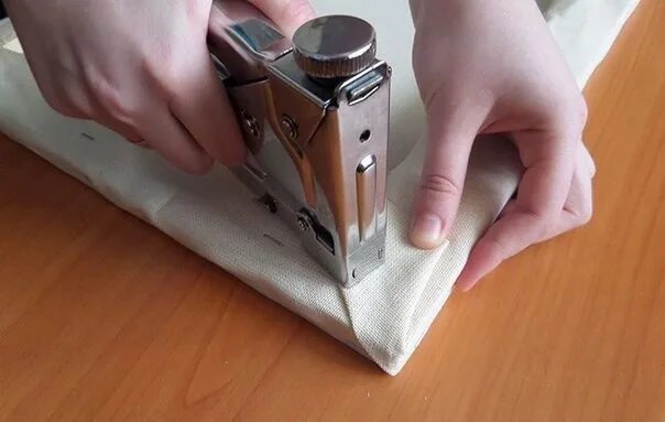 Асфальтовая срезка дорога. Разрушим до основанья а затем. Натягивание на подрамник углы. Цепь пилы растягивается на. Срезанный асфальт.