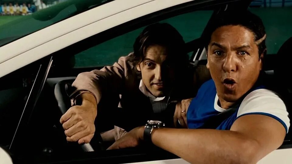 Сами насери такси 2. Такси 2 даниэль. Сами насери такси 2. Такси 1 фильм. Такси фильм постер.