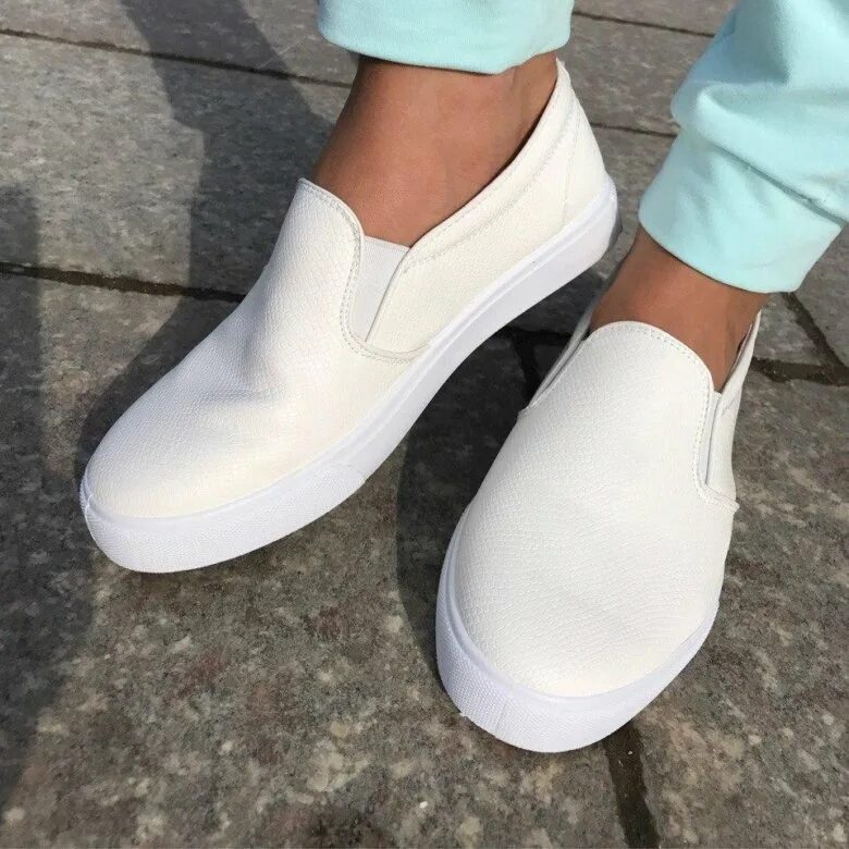 Korean Round Toe Slip On Low Heel Creeper Heel Womens Loafers Casual Date Shoes 