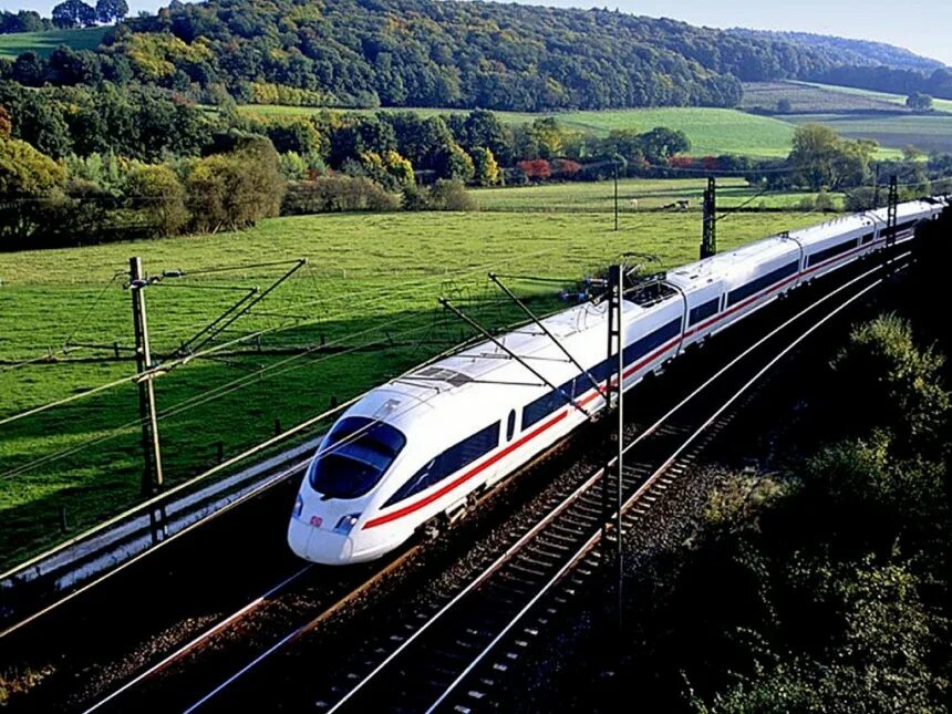 Ce train