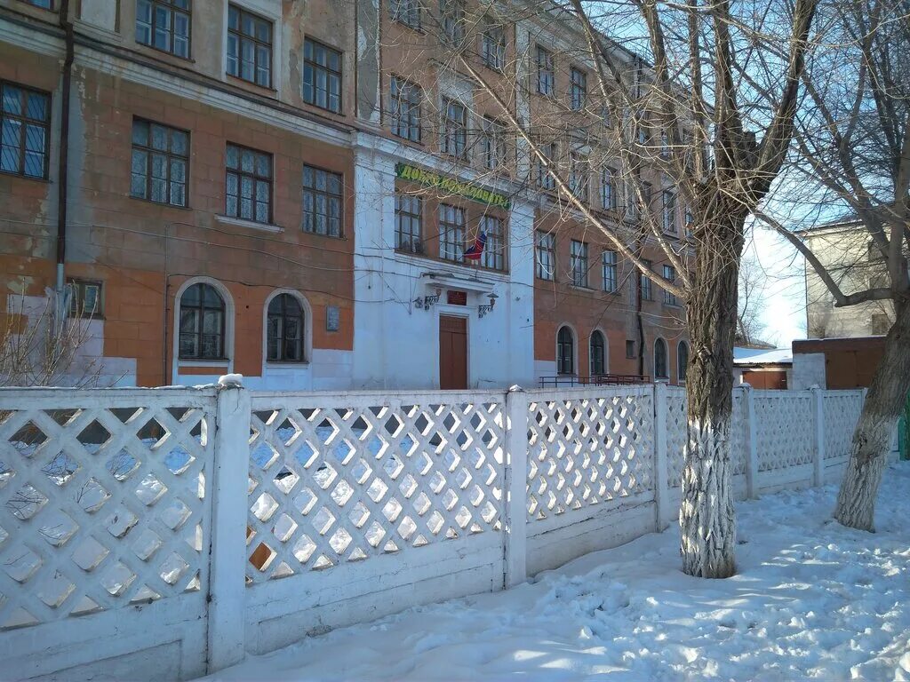 10 школа новотроицк. Школа 17 город новотроицк. Заминировали школу 15 в новотроицке. Сош 10 новотроицк. Школа 10 новотроицк.
