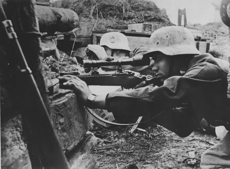 Хроника немецкая 1941 1945. Хроника немецкая 1941 1945. Barbarossa 1941. Немецкий снайпер 1941. Танки вов 1941-1945.