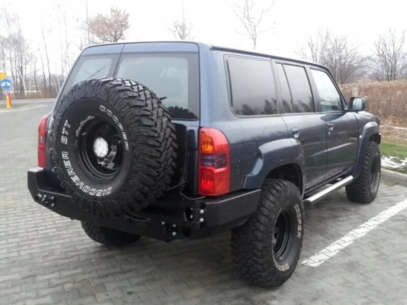Nissan patrol 35 колеса. Nissan patrol y61 на 37 колесах. Nissan patrol 35 колеса. Патрол 61 на 33 колесах. Nissan patrol iv 1998.