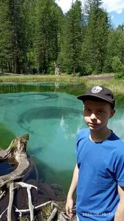 Огромного мальчиков