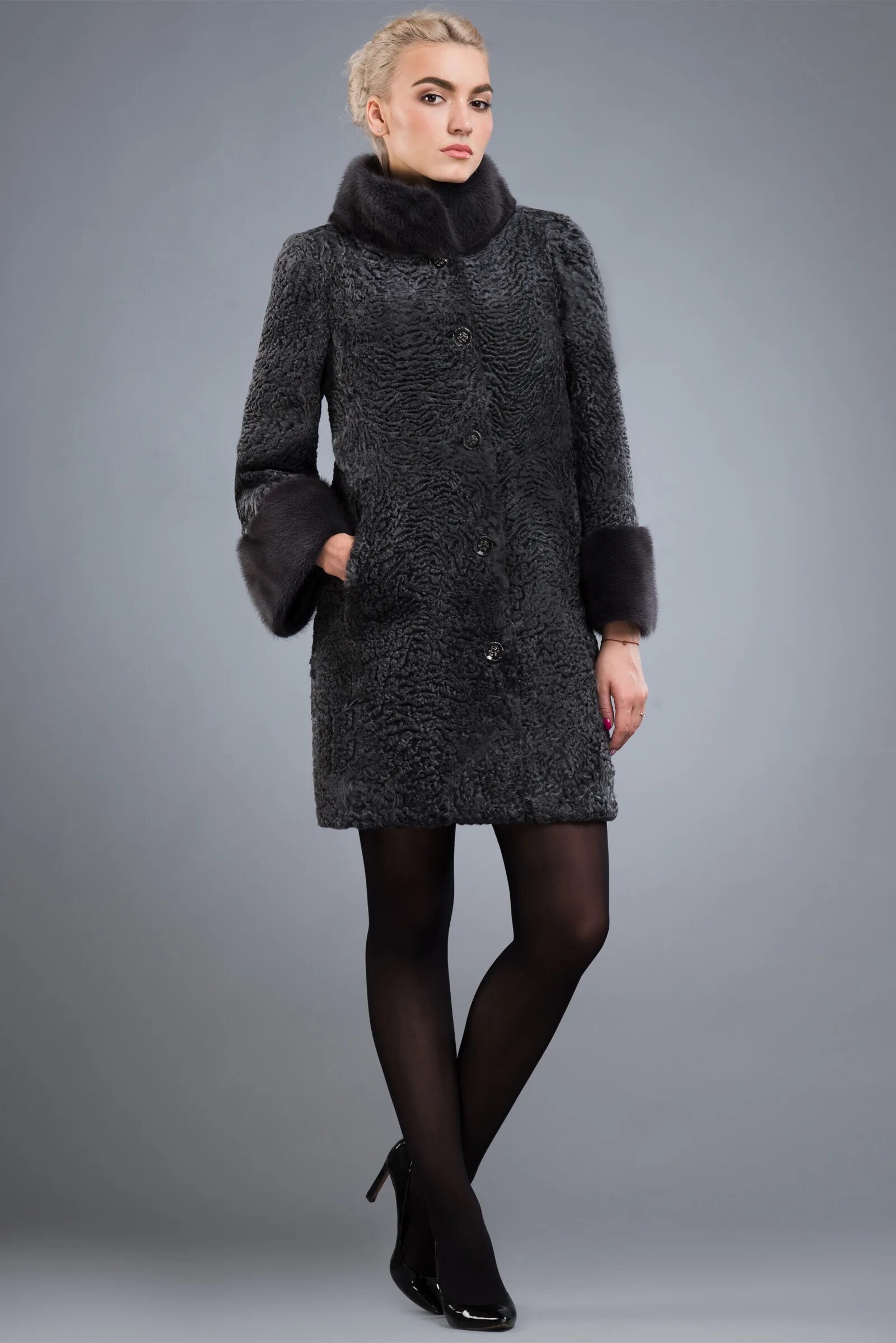 шуба мутоновая пятигорская фабрика диана. пятигорские каракулевые шубы. сагитта каракулевые шубы. пятигорские каракулевые шубы. полупальто из каракуля фабрика елена.