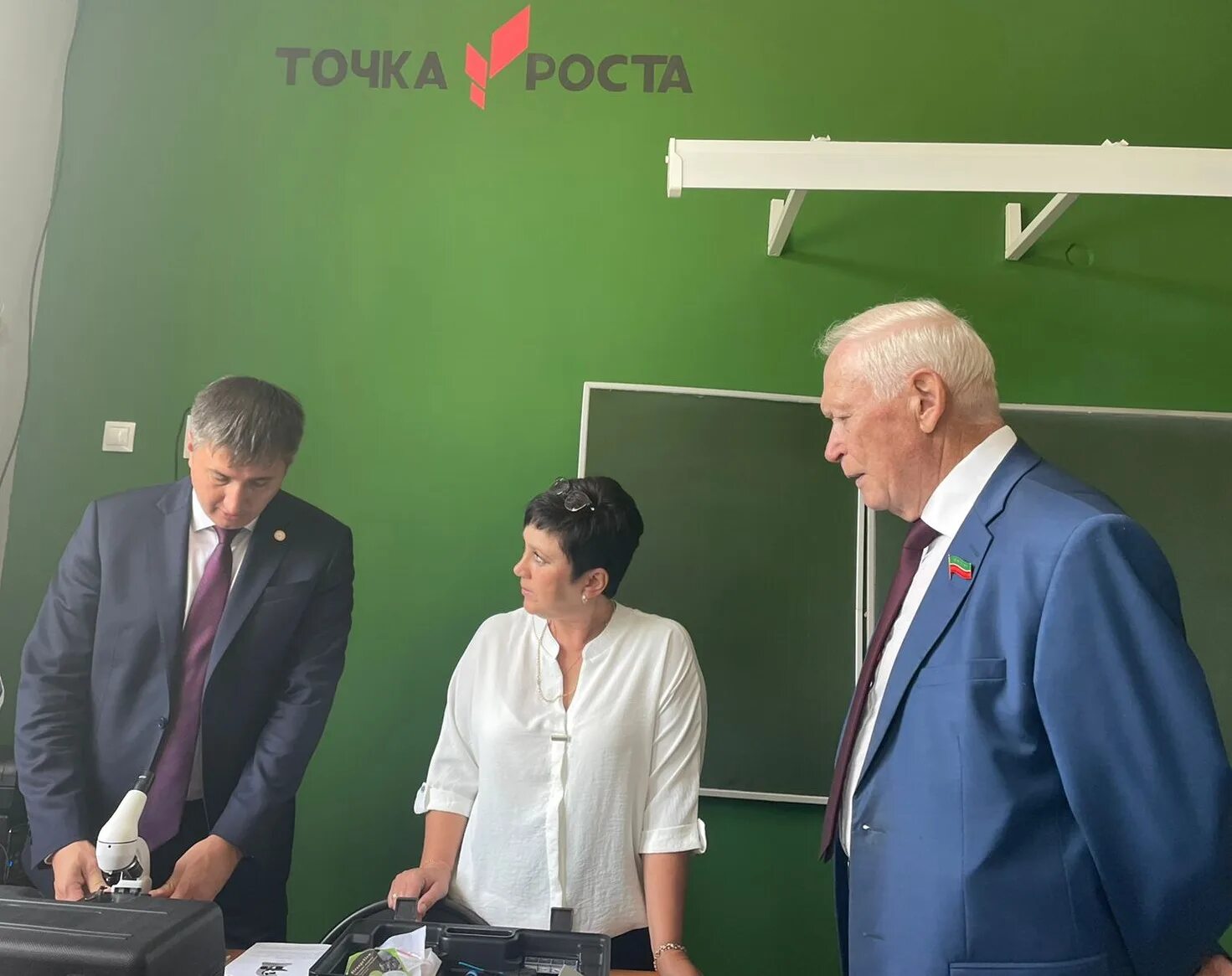 2 школа бавлы. Гузаиров бавлы. Руководитель бавлинского исполкома. День города бавлы. Новости бавлы.
