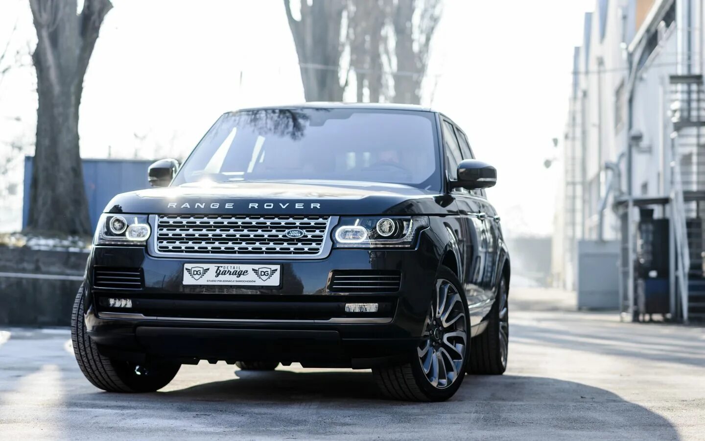 Range images. Рендж ровер вог 4.4. ленд ровер вог. range rover 201. range rover vogue 2025.