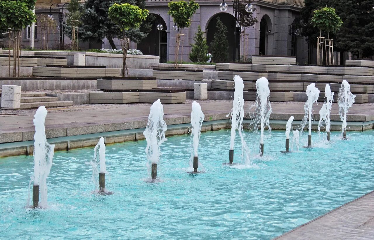 Waters columns