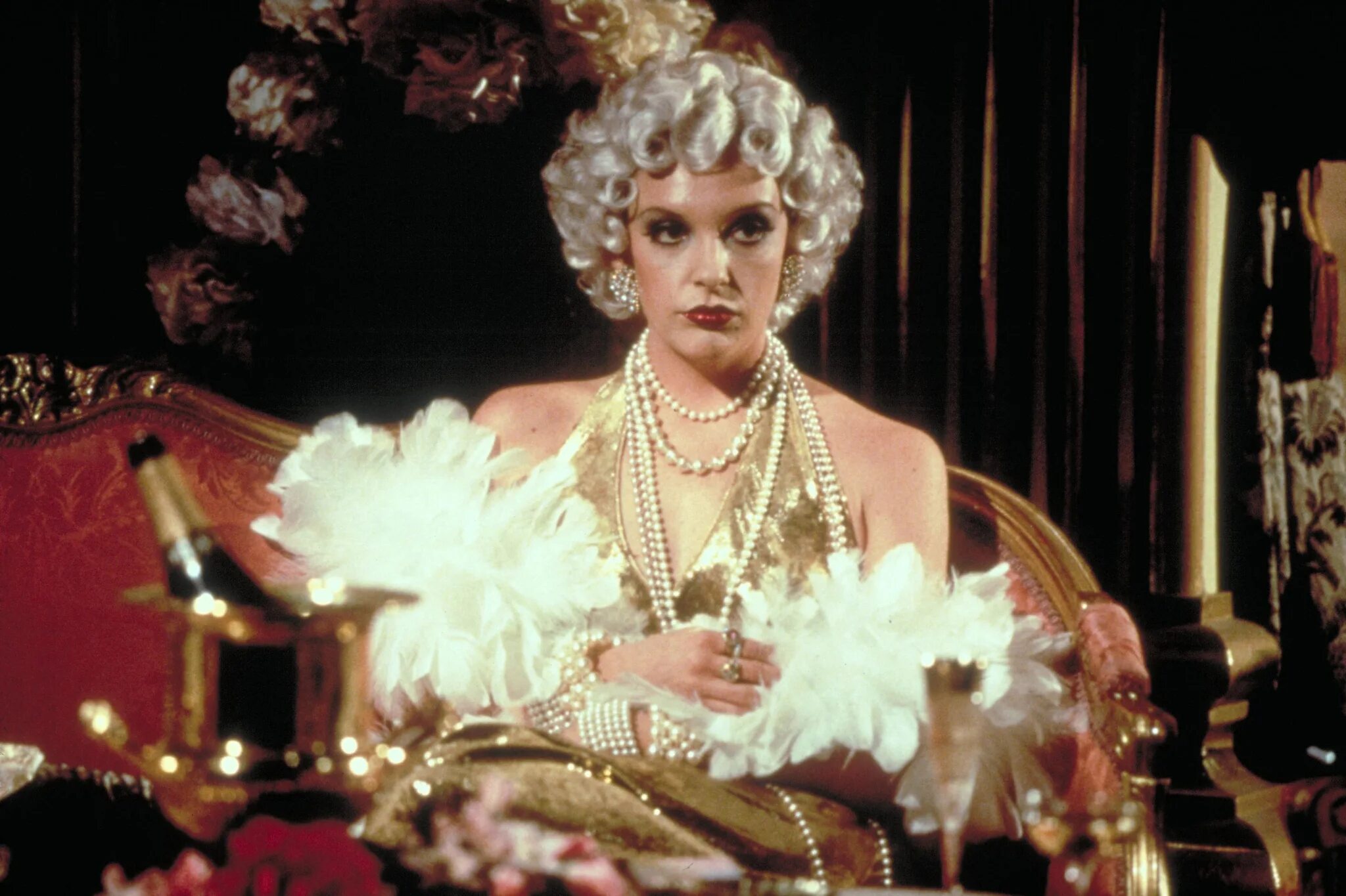 Бархатная жила. Velvet goldmine 1998. бархатная золотая жила 1998. бархатная золотая жила кристиан бейл. тони коллетт бархатная золотая жила.