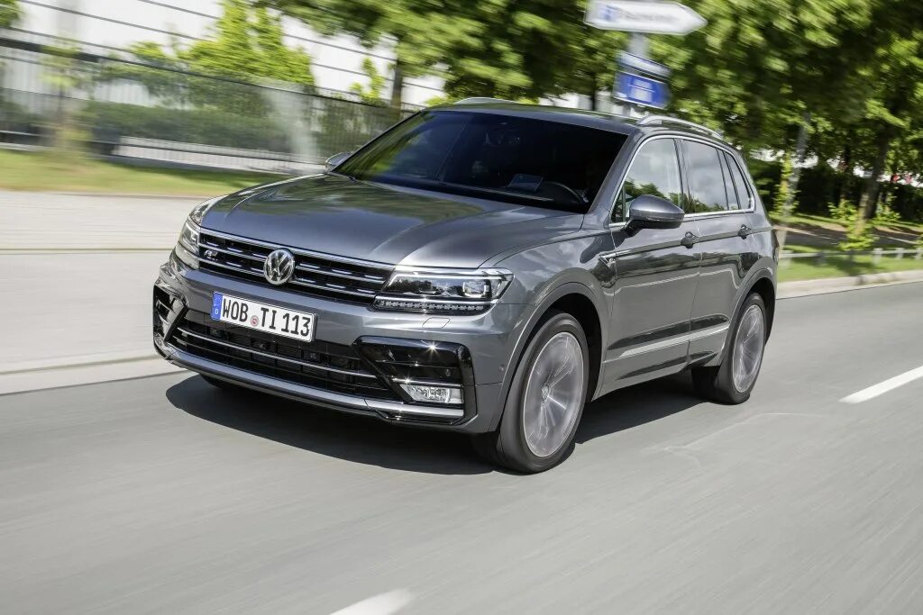 Фольксваген тигуан 2021. Volkswagen tiguan r line 2016. Новый vw tiguan. Фольксваген тигуан 2022. Новый vw tiguan.