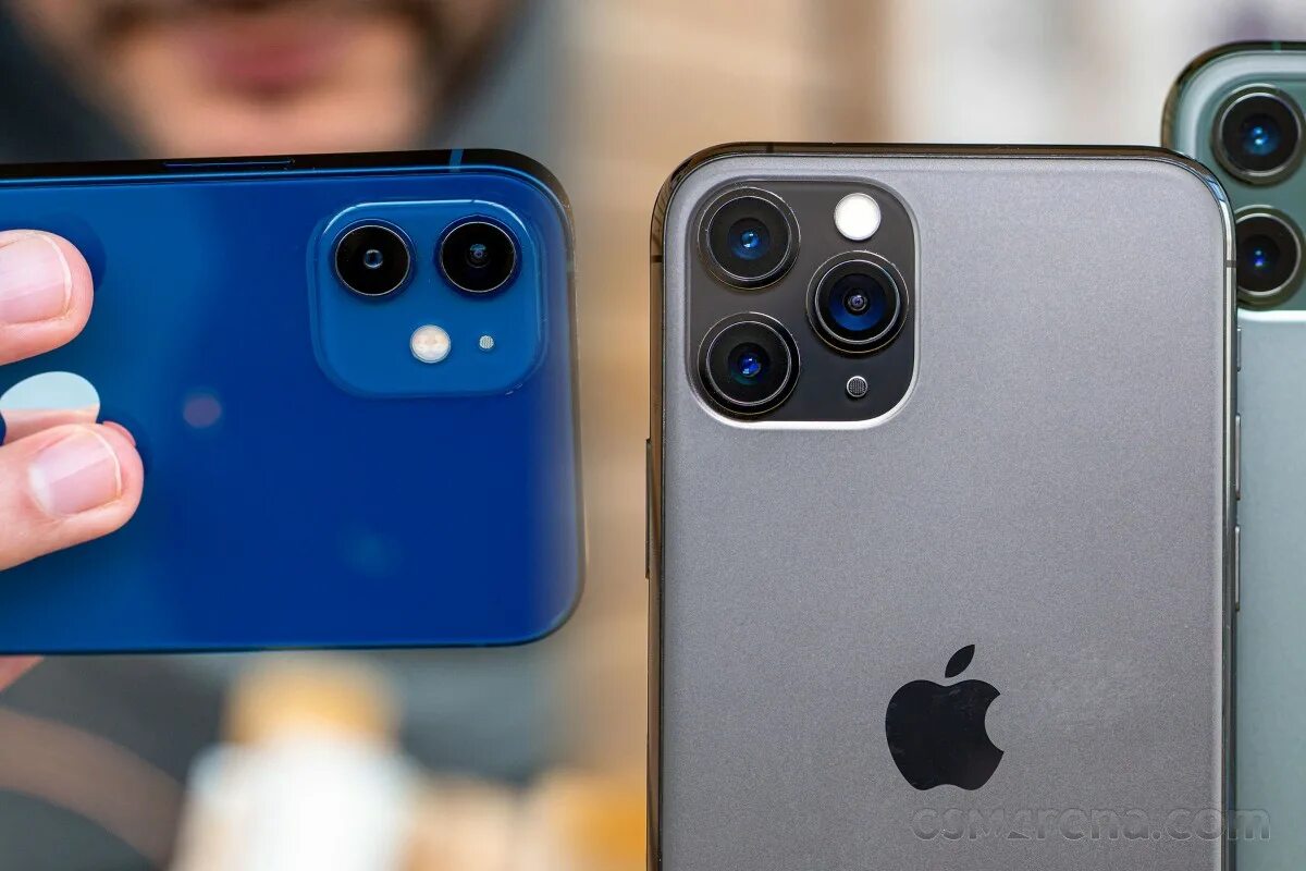 Работа айфона 11. Iphone 11 Pro Max. Iphone 11 Pro Max камера. Iphone 12 Pro Max Camera. Iphone 11 Pro vs 12.