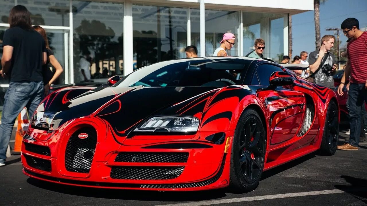 Включи хорошую крутую. Bugatti Veyron Ferrari Enzo. Машина Бугатти авентадор. Бугатти Вейрон чёрно красный. Бугатти Вейрон красно черная.