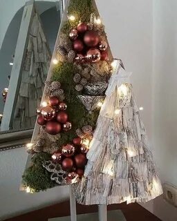 Елки в треугольных платьях