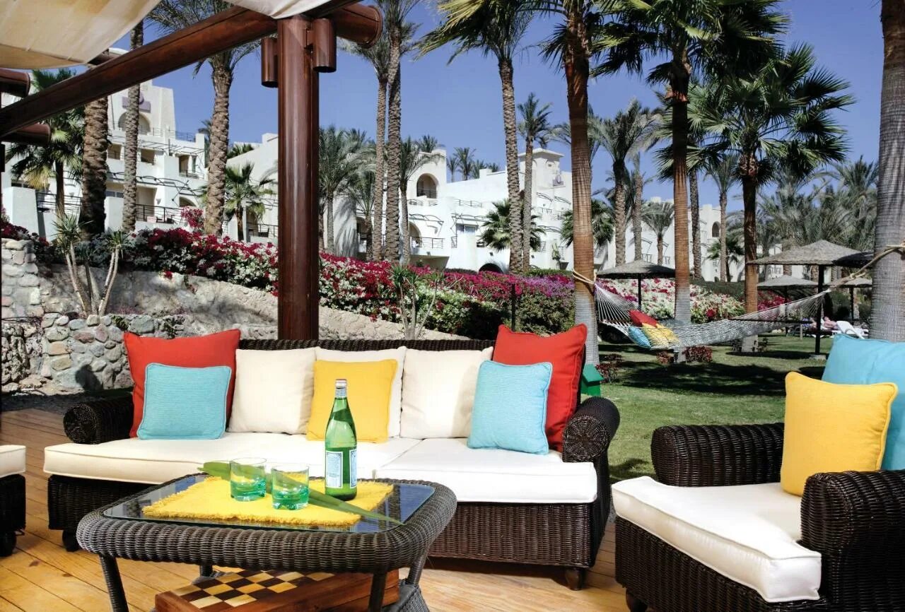 Ротана резорт шарм эль шейх. Египет гранд ротана отель. grand rotana resort spa 5 шарм-эль-шейх. отели в шарм-эль-шейхе grand rotana resort spa 5. отель grand rotana 5*.
