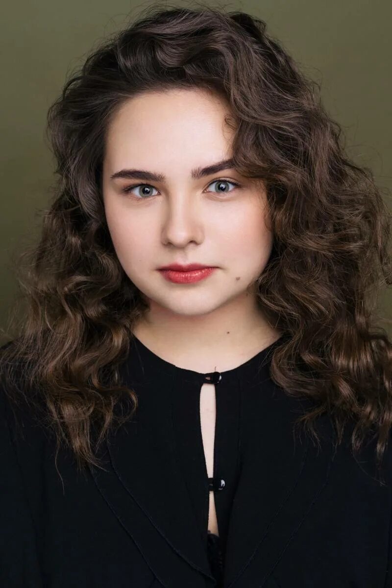 Шитикова р. Алиса шитикова. Алиса шитикова балабанов. Shitikova aliona. Алиса шитикова фильмография.