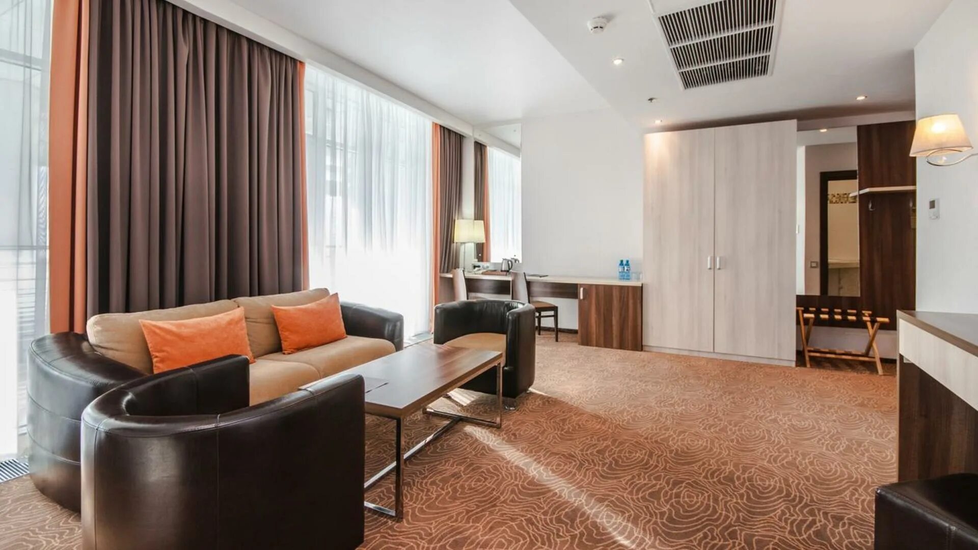 гостиница омега сириус сочи. Delta sirius (дельта сириус) 3* номер с двухъярусной кроватью. отель дельта сириус адлер. омега сириус полулюкс. отель омега сириус сочи номера.