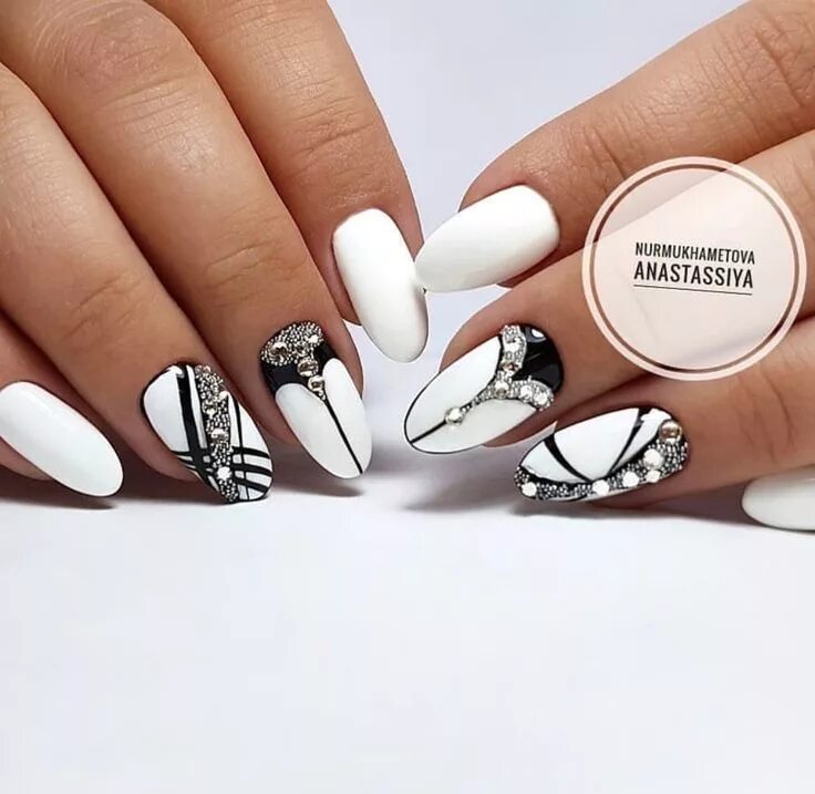 20 Εντυπωσιακές ιδέες για Stiletto nails (Swag)! ediva.gr Pointy nails, Almond n