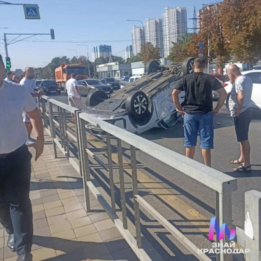 Авария на газели в краснодарском крае. Авария в краснодарском крае вчера на трассе м4 дон. Дтп краснодар вчера трасса м4 дон. Дтп краснодарский край 11. Кубань 24 дтп.