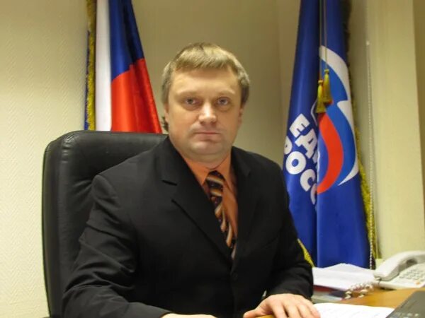 Руководитель регионального отделения партии. Игорь кондратьев великий новгород. игорь петрович единая россия. игорь новгородский. руководитель рик партии единая калининградской области.