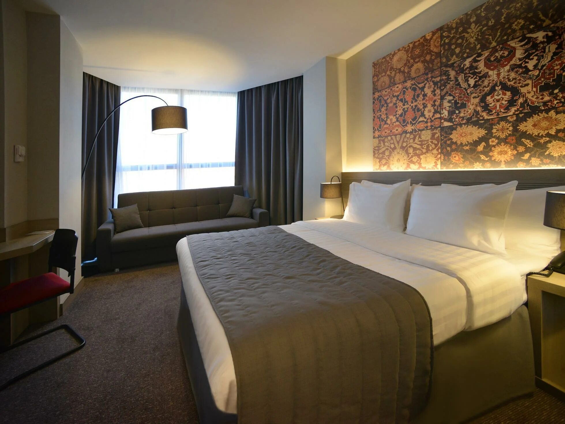 Royal plaza hotel ереван. гостиница ани в ереване. авеню гостиница ереване. ереван гостиницы рядом с аэропортом. отель авиатранс ереван фото.