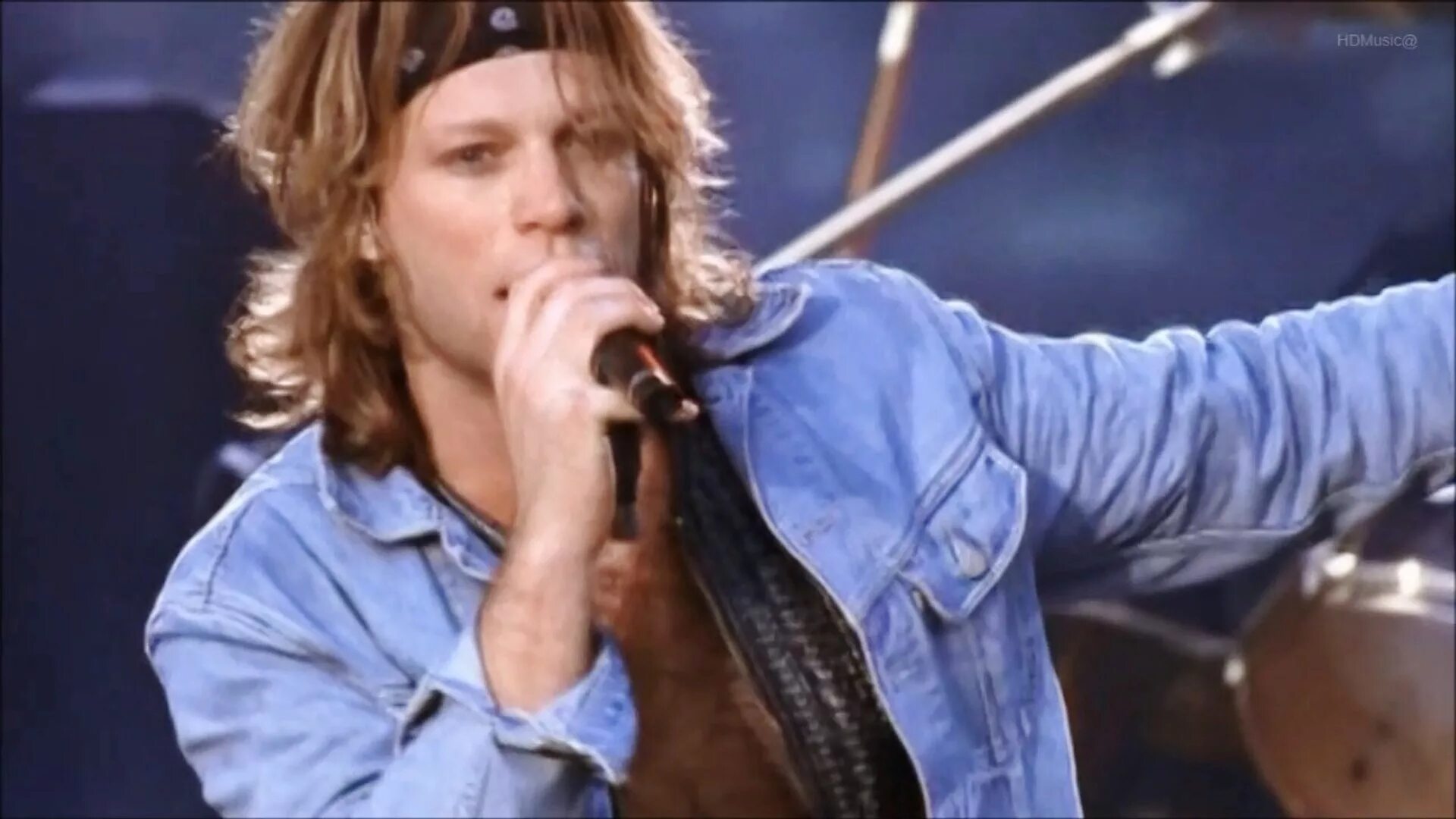 Bon Jovi 1995. Jon bon Jovi 1995. Джон Бон Джови 2021. Бон Джови молодой. Песню bon jovi always