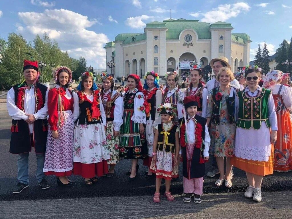 Народы Республики Башкортостан. Национальные костюмы народов народов Башкортостан. День национального костюма Республики Башкортостан. Многонациональный Башкортостан.