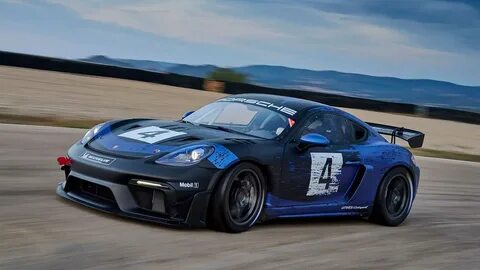 Porsche 718 Cayman GT4 RS spins off a track-only variant 