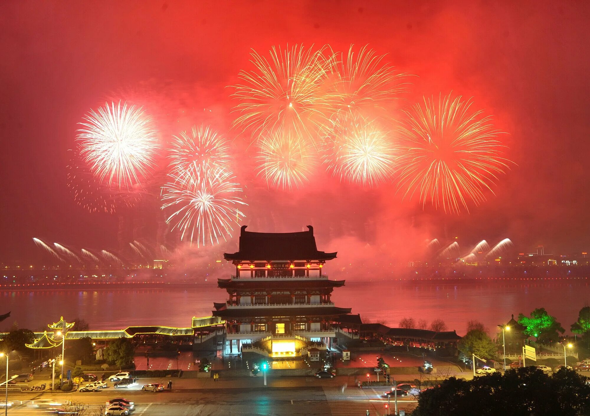 Фотографии путешествий. Asia holidays. Domestic tourism in asia. Праздник новый год в китае. Китайский весенний фестиваль (новый год) в маврии.