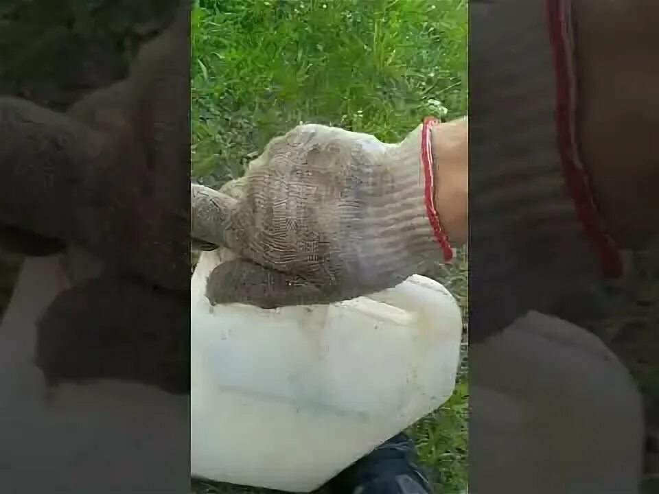 Чем отмыть пластиковую канистру внутри. Как вымыть канистру внутри. вода в непонятных канистрах. как очистить пластиковую канистру от зеленого налета изнутри.