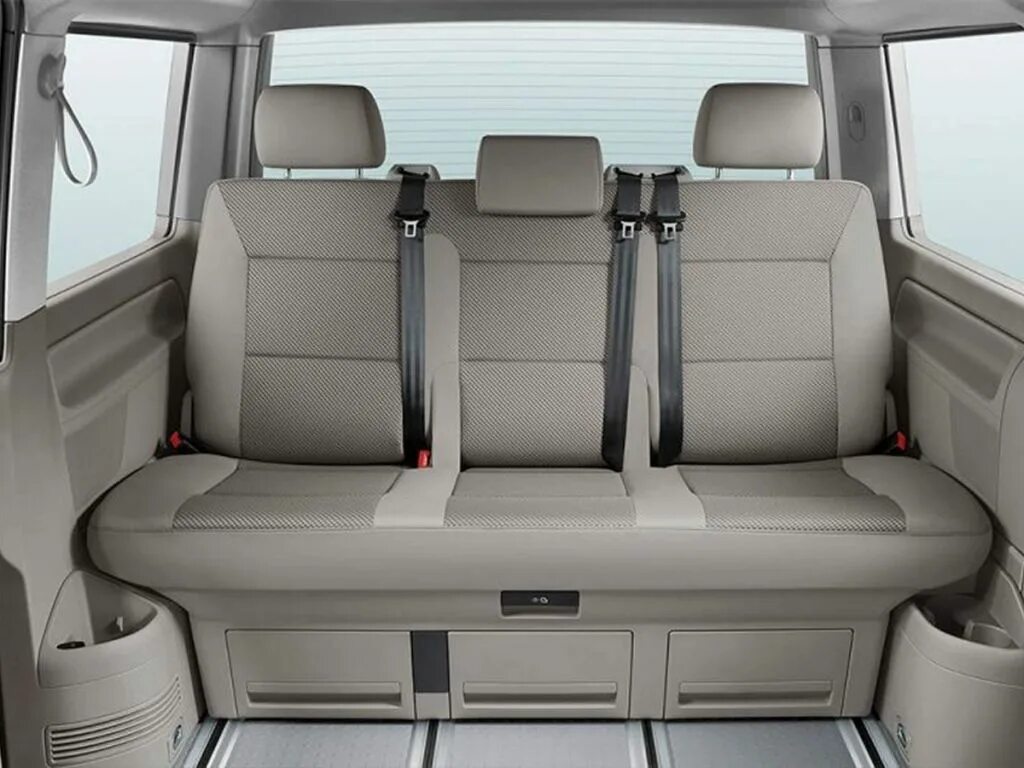 Чем отличается транспортер от каравеллы. Volkswagen transporter 7 мест. фольксваген транспортер т6 салон. volkswagen caravelle t5 трансформация салона. volkswagen transporter, 2011 спереди.