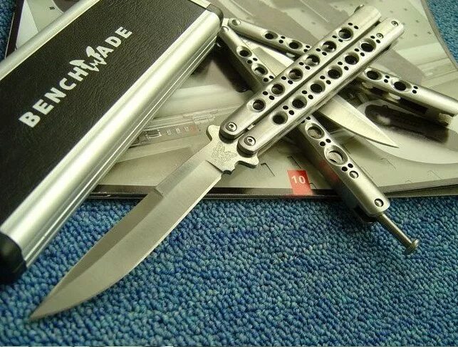 Benchmade balisong 63. Балисонг флиппинг. Флиппинг. Дачный флиппинг. Балисонг флиппинг.