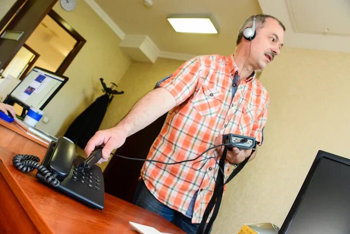 Детектор "antibug" profiplus "protect" 1203. Жсм розетки прослушки. Оборудование для прослушки. Видеонаблюдение в съемной квартире. Детектор жучков antibug enigma.