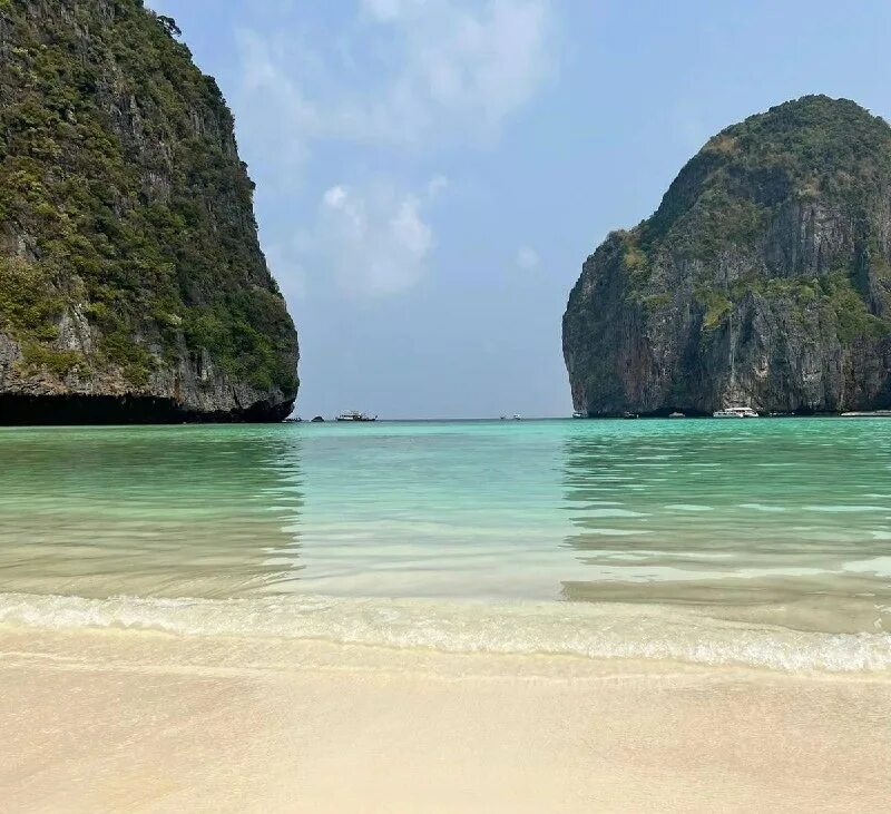 тайланд горящий тур. пхукет надпись. архип тайланд пхукет. тайланд паттайя новый год. таиланд новый год девушки.