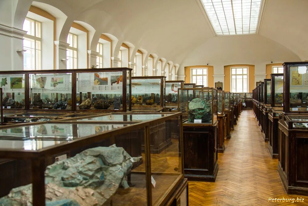 научные музеи спб. экспозиция музей науки и техники в петропавловской крепости. геологический музей чернышева в санкт-петербурге. музей науки и техники санкт-петербург петропавловская крепость. геологоразведочный музей им.