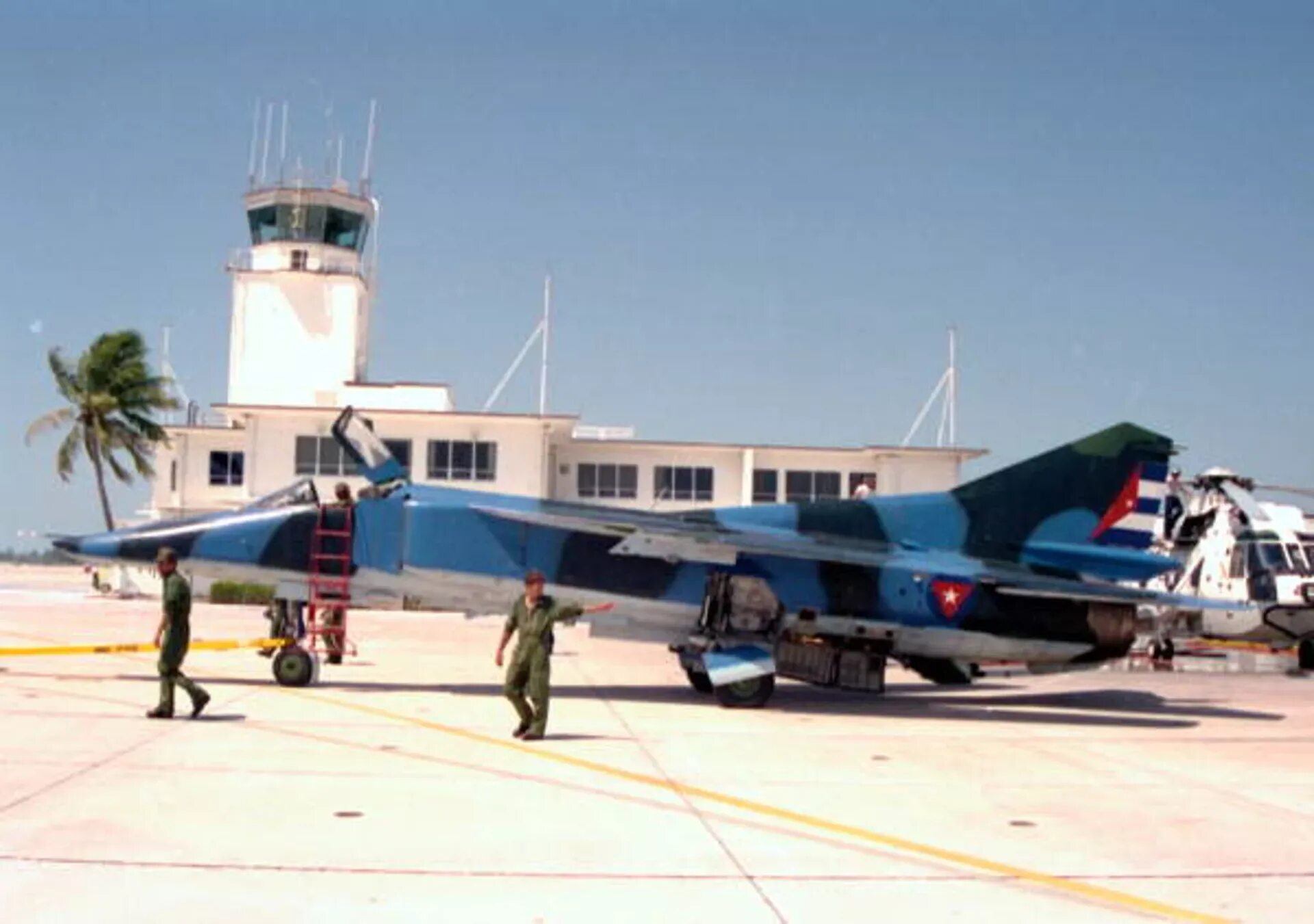 Ввс кубы. Миг-21 ввс кубы. миг 23 куба. mig-23 cuban air force. миг-29 ввс кубы.