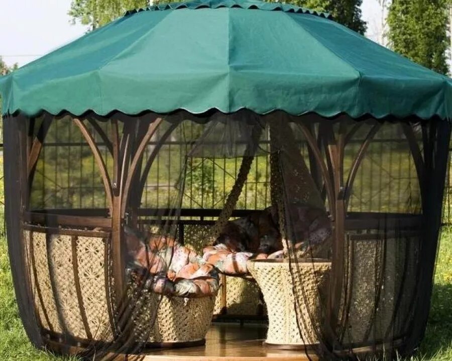 Беседка varaschin bivacco gazebo gazebo производитель:. Газебо с сеткой. Беседка из сетки рабицы. Москитная сетка для беседки. Беседка для дачи из сетки.
