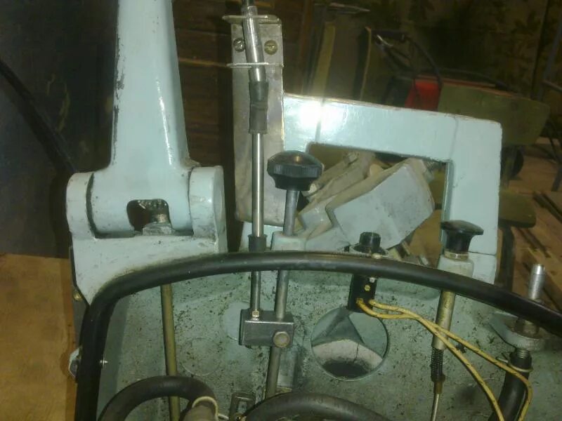 Управление вихрь. Газ реверс вихрь 30. дистанционное управление мотором нептун 23. машинка газ реверс прогресс 2. дистанционное управление прогресс 4 на вихрь 30.
