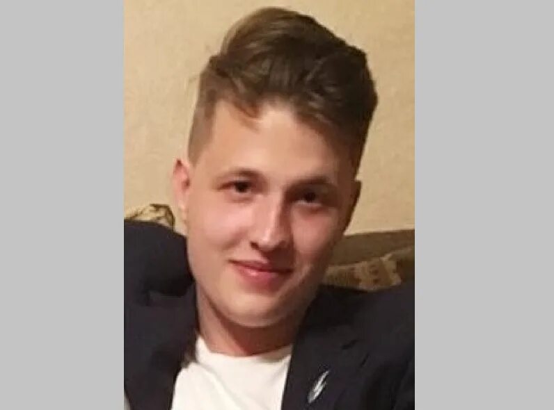 21 июля мужчина. 21 Летний парень. Пропал молодой человек Новосибирск.