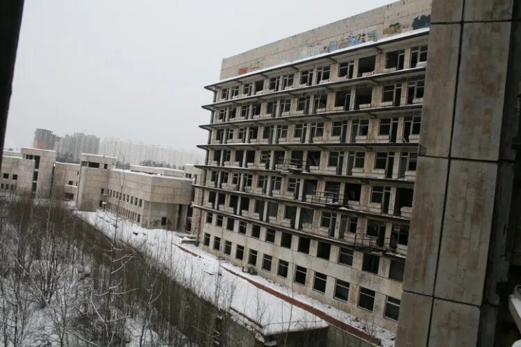 Недостроенный госпиталь кгб балашиха. Заброшенный госпиталь кгб в железнодорожном. заброшенный госпиталь кгб балашиха. объект абц кгб.
