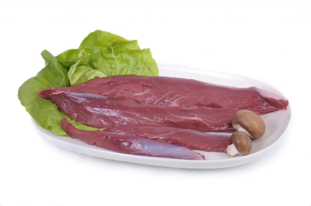 Полезность мяса. Лосятина. Чем полезно мясо для человека. Чем полезно мясо лося для человека. Стейк из конины.
