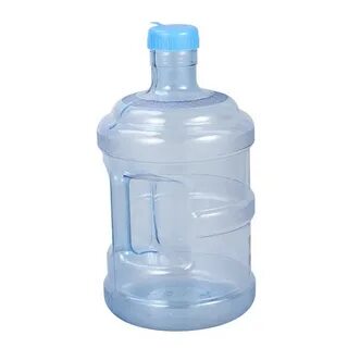 В бутылке находится вода объемом 0.5 л