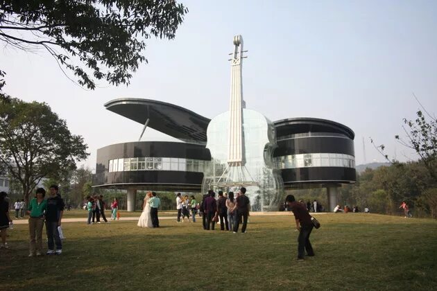 Piano house (дом-пианино), хуайнань (китай). Piano building. Piano house, хуайнань, китай. дом пианистов — аньхой, китай. Piano house, хуайнань, китай.