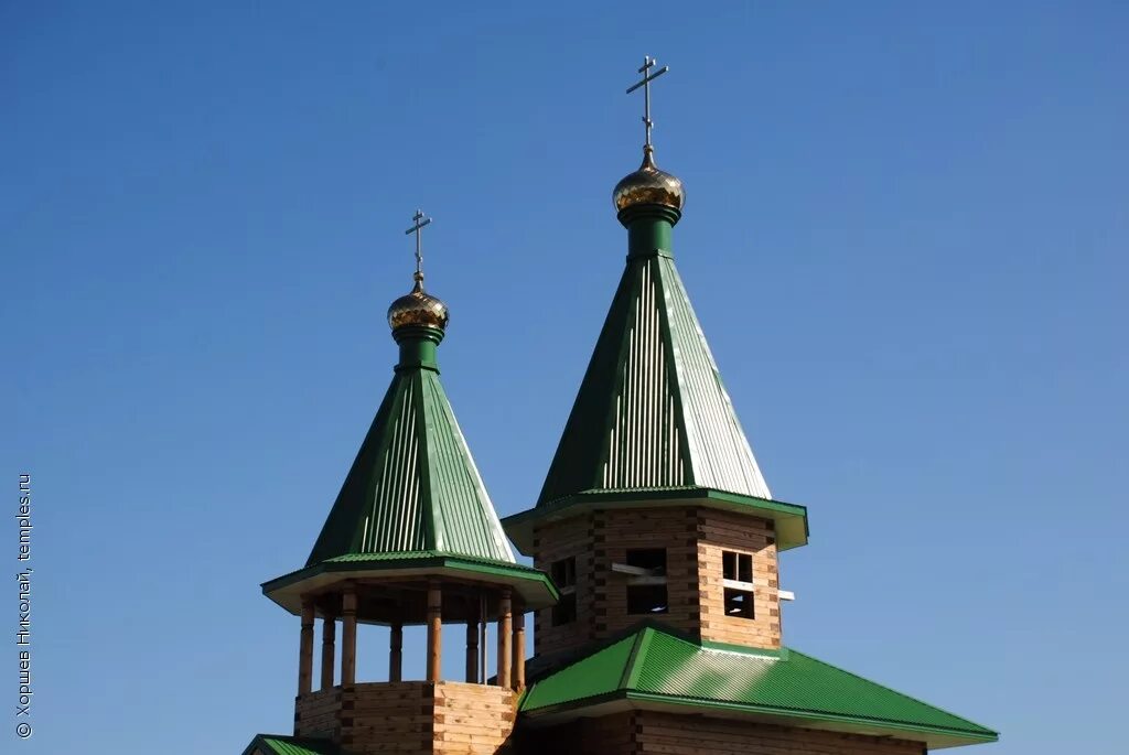 Погода новосибирская колыванский. Колыванский район скала церковь. скала новосибирская область колыванский район. деревня скала колыванский район новосибирская область. храм в скале колыванского района.