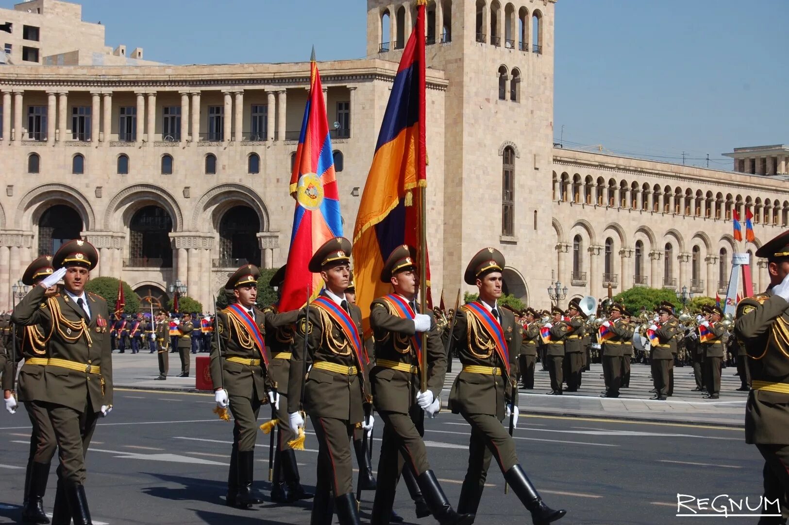 Парад в Армении. Парад Победы в Армении. Армянская армия на параде. Военный парад в Ереване. Ереван сентябрь