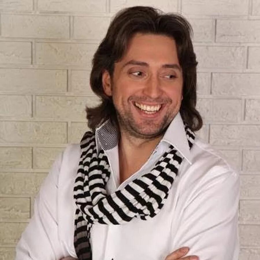 Певец на свадьбе. Певцы на корпоратив. Эльнар халилов певец. Веду певец. Халилов уктам абдувалиевич.