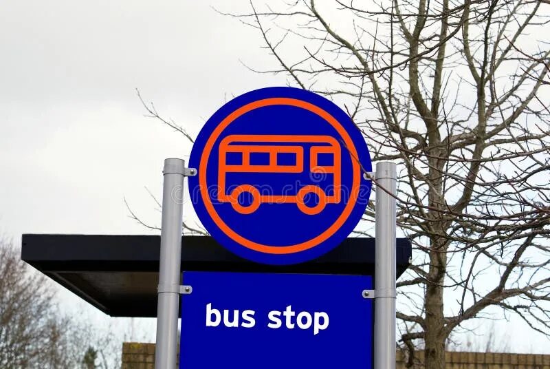 Where is the bus stop. Знак остановка. знак автобусная остановка. знаки дорожного движения остановка автобуса. табличка bus stop.