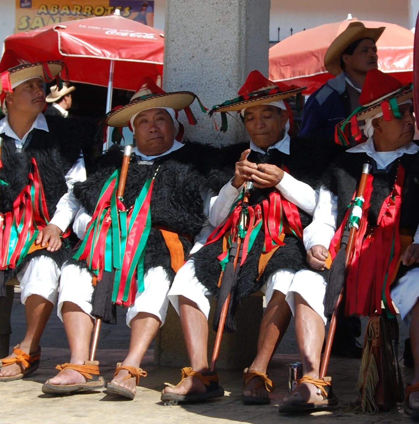 религии латинской америки диаграмма. культура мексики презентация. таганрог национальный состав. национальный состав мексики. мексика национальный состав.